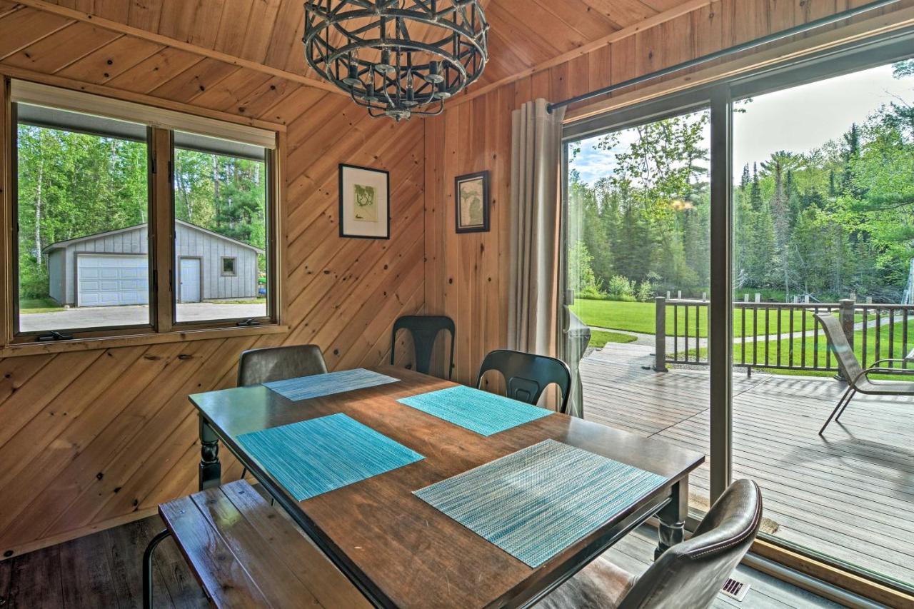 Riverfront Traverse City Cabin Fish, Kayak And Tube Bagian luar foto