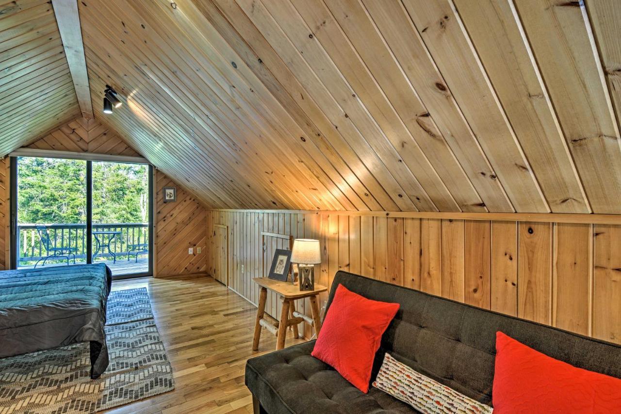 Riverfront Traverse City Cabin Fish, Kayak And Tube Bagian luar foto